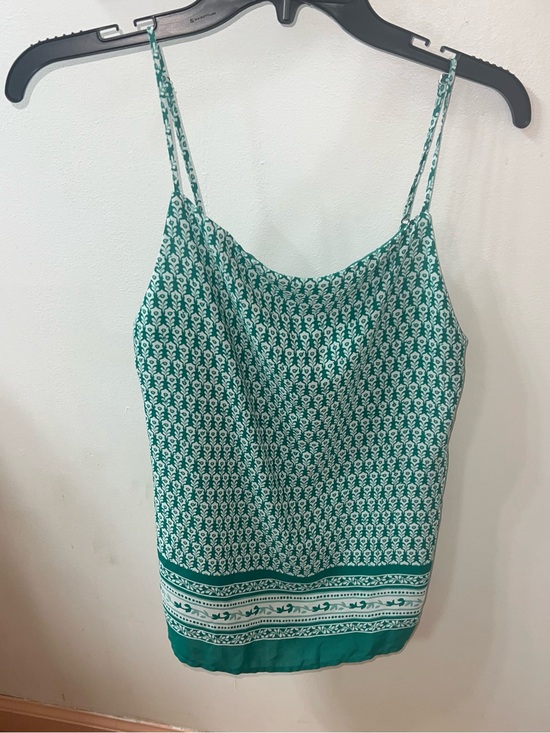 LOFT Tops - LOFT Green Printed Spaghetti-Strap Camisole